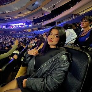 Meet your Posher, Estefany